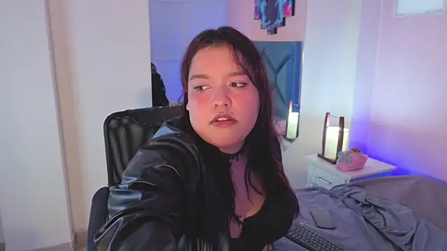 AleSweet online show from February 2026 12:53:02 PM