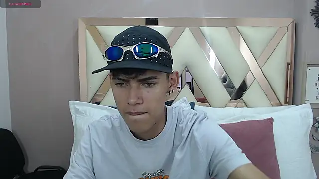 Astaroth Grigori online show from March 2026 07:10:01 PM