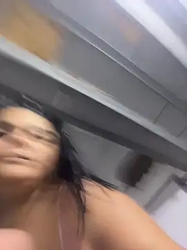 Snapshot of MorenaCariok chatting on February 2026 05:17:02 PM MorenaCariok online show from February 2026 05:17:02 PM