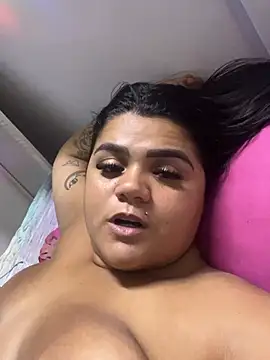 Snapshot of MorenaCariok chatting on March 2026 04:05:02 AM MorenaCariok online show from March 2026 04:05:02 AM