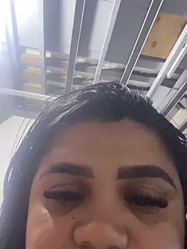 Snapshot of MorenaCariok chatting on March 2026 03:12:01 AM MorenaCariok online show from March 2026 03:12:01 AM