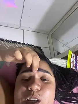 Snapshot of MorenaCariok chatting on April 2026 04:34:02 PM MorenaCariok online show from April 2026 04:34:02 PM