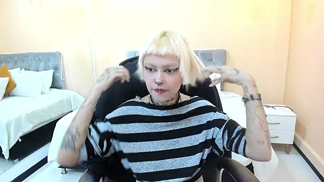 Bela Craxkerr online show from March 2026 07:57:01 PM