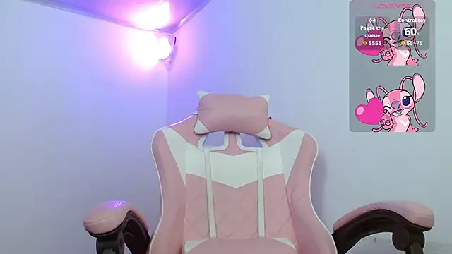 adhara montiel  online show from March 2026 09:32:02 PM