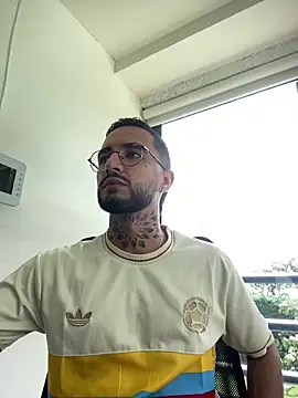 juanlouis pierre online show from February 2026 06:25:01 PM