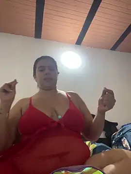 Snapshot of Julissa_x chatting on February 2026 12:00:01 PM Julissa x online show from February 2026 12:00:01 PM