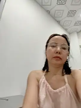 Famrita online show from April 2026 12:23:01 PM