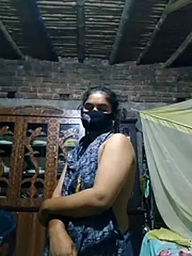 Hot Sweeti online show from March 2026 02:12:02 PM