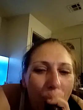 LadySn0w26 online show from March 2026 11:15:02 AM