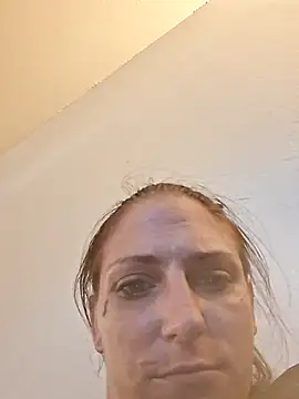 Snapshot of LadySn0w26 chatting on April 2026 07:16:02 PM LadySn0w26 online show from April 2026 07:16:02 PM