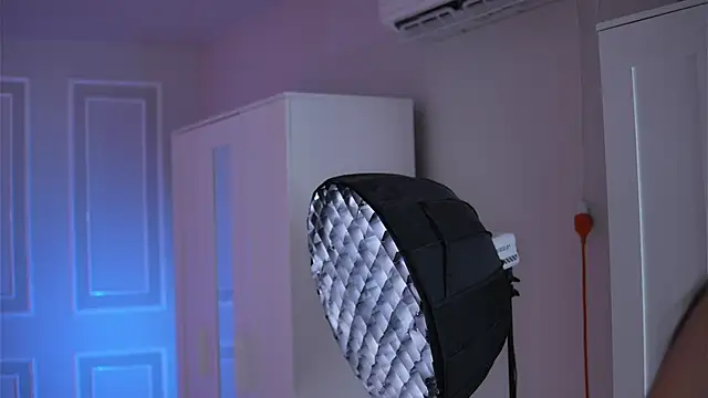 SammiMonroe online show from April 2026 04:13:02 AM