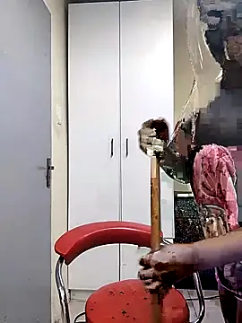 LUNAARXO1 online show from March 2026 07:39:02 PM