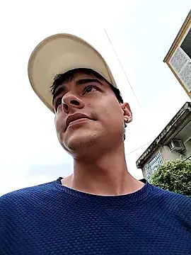 attractive-sexx online show from April 2026 06:11:02 PM