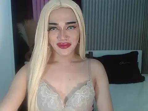 Kendalllust online show from June 2026 02:30:02 PM