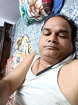cmanav1979 online show from May 2026 11:24:02 PM