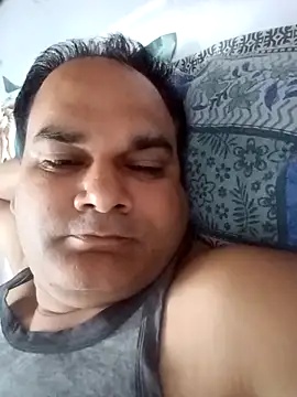 cmanav1979 online show from May 2026 04:25:02 PM