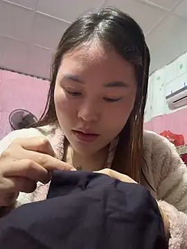 Snapshot of Bayby-xxx chatting on January 2026 04:39:01 AM Bayby-xxx online show from January 2026 04:39:01 AM