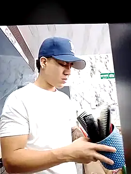 jheico collins online show from March 2026 04:13:01 PM