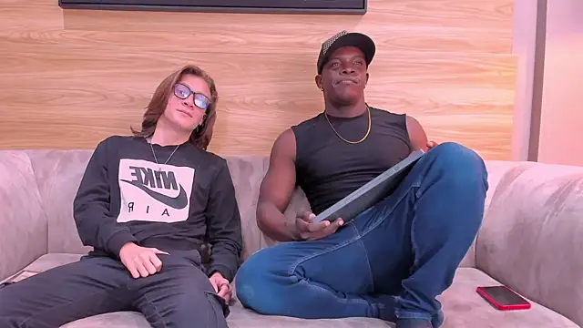 friendslymens online show from April 2026 04:48:02 PM