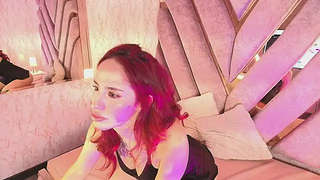 elodie rouge online show from January 2026 12:31:01 PM