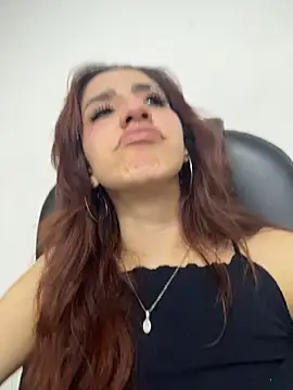 elodie rouge online show from July 2026 11:44:01 PM