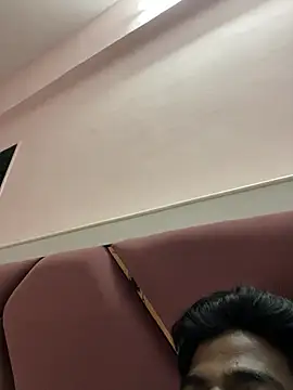 Yourdhiraj online show from February 2026 06:09:01 PM