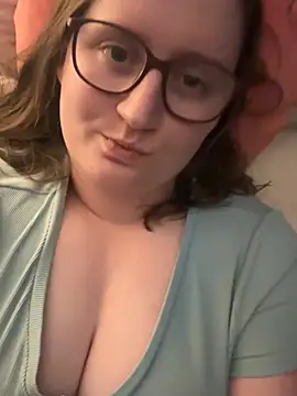 lucycomestrue online show from July 2026 01:49:01 AM