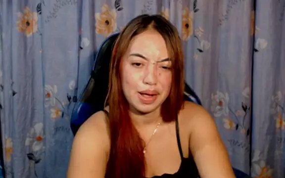 Snapshot of pinay_mayahiga chatting on April 2026 01:42:02 PM pinay mayahiga online show from April 2026 01:42:02 PM