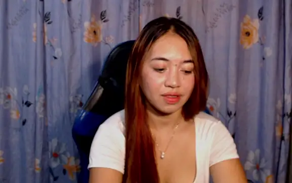 Snapshot of pinay_mayahiga chatting on April 2026 05:26:02 AM pinay mayahiga online show from April 2026 05:26:02 AM