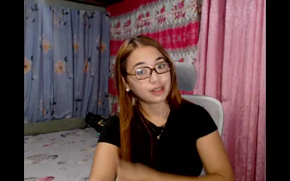 pinay mayahiga online show from July 2026 02:54:01 PM