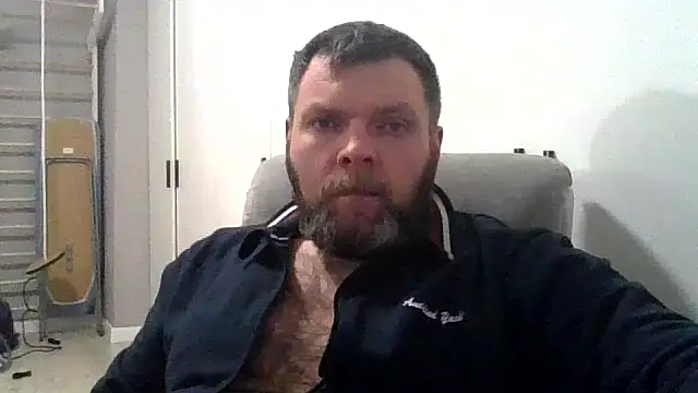 Hot Adonis online show from February 2026 07:31:02 PM