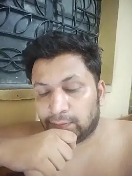 Pravin9562 online show from April 2026 06:52:01 PM