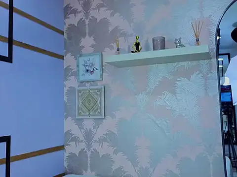 Emma Thompssonn online show from February 2026 11:57:02 AM