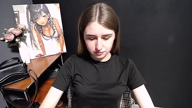 Sunny siren online show from July 2026 12:47:02 PM