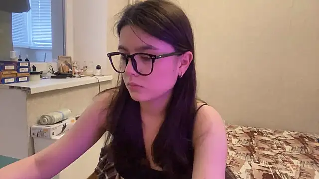 SaintMari online show from June 2026 02:21:02 PM