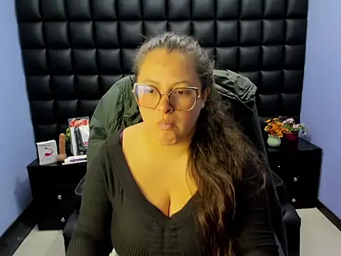 Sarah Boobs  online show from March 2026 03:23:01 AM