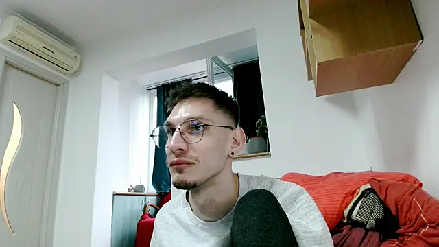 Crista-Elio online show from February 2026 03:02:01 PM