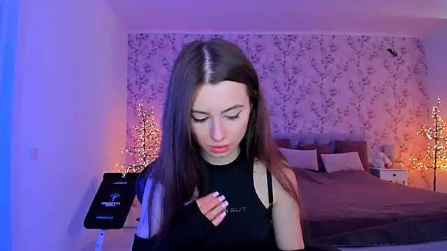 Hot Molly5 online show from April 2026 01:24:02 PM