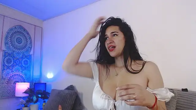 Snapshot of pandora922_DH chatting on February 2026 01:16:02 PM pandora922 DH online show from February 2026 01:16:02 PM