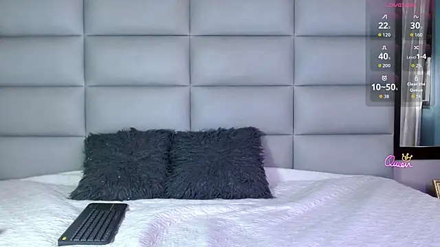 miss-liz- online show from March 2026 07:28:02 PM