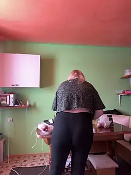 Snapshot of LisaWiliams chatting on February 2026 11:37:02 AM LisaWiliams online show from February 2026 11:37:02 AM