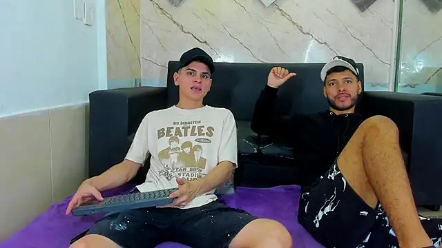 Snapshot of Angel_Villareal chatting on March 2026 04:51:02 AM Angel Villareal online show from March 2026 04:51:02 AM