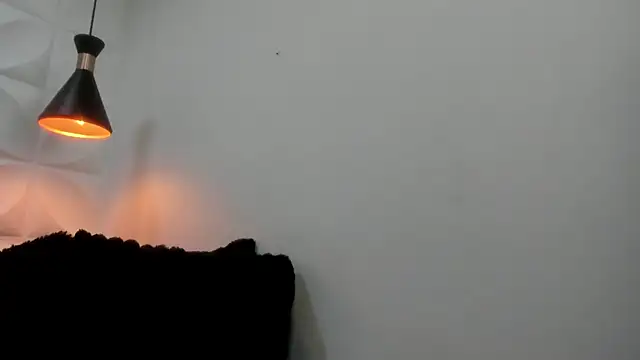 zaira skinny online show from March 2026 03:41:02 AM