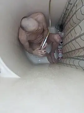 Stroudiowa72 online show from April 2026 12:20:02 AM