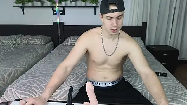 Kris Braun online show from February 2026 01:43:02 AM