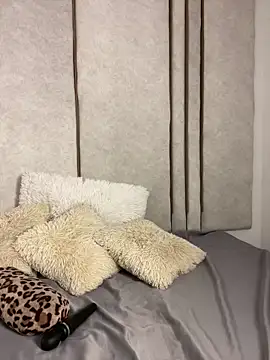 lilithdya online show from April 2026 01:32:01 AM