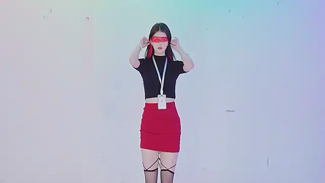 Snapshot of ZZ000S33 chatting on March 2026 11:58:01 AM ZZ000S33 online show from March 2026 11:58:01 AM