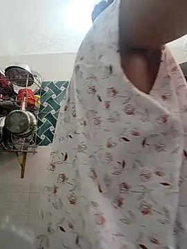 Hot-Tinaa online show from March 2026 08:29:02 AM