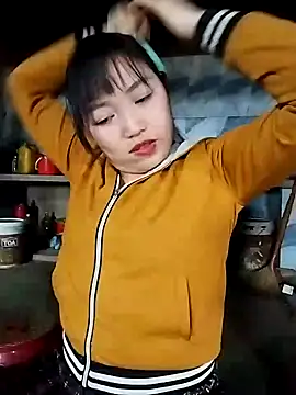 lia-coy online show from February 2026 03:36:02 AM