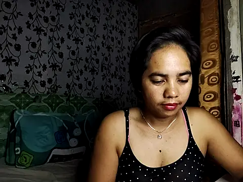 Snapshot of LoveSammantha24xxx chatting on April 2026 07:44:01 PM LoveSammantha24xxx online show from April 2026 07:44:01 PM